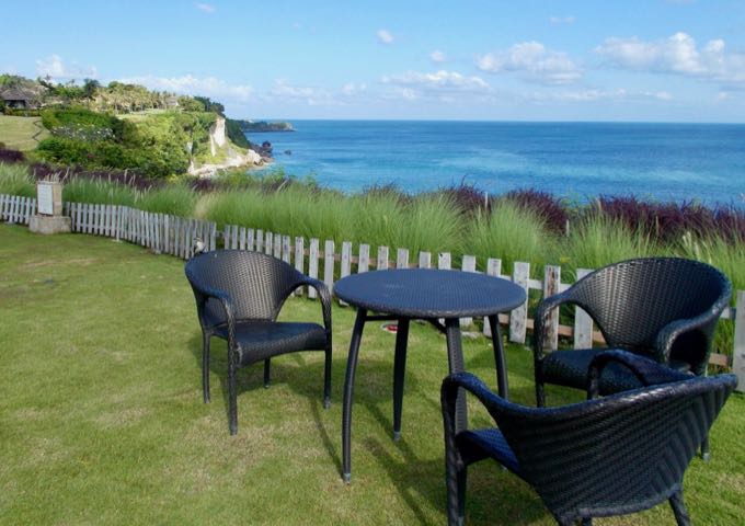 The lawns are a fun place to enjoy the views and breezes.