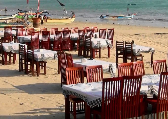 Within walking distance, patrons can enjoy sunset seafood dinners on the beach.