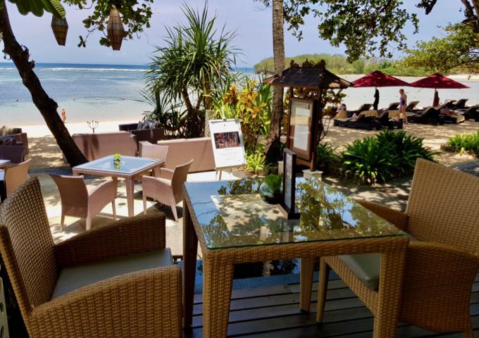 The Arwana Restaurant is renowned for its seafood and views.