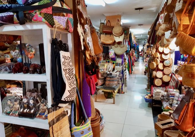 Ubud Art Market is very popular with tourists.