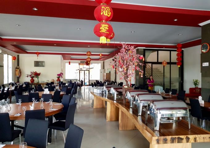 Rai Restaurant nearby is known for its Chinese cuisine.